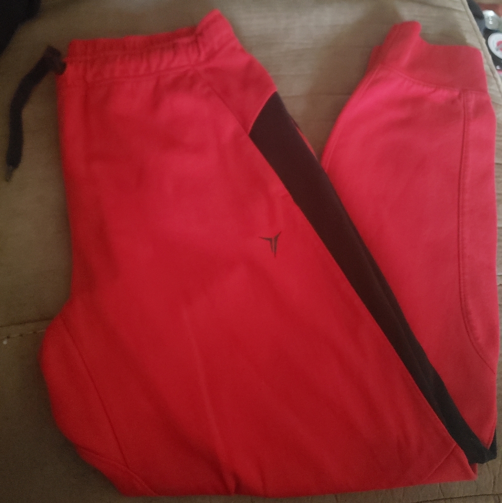Old Navy Go Dry sweatpants